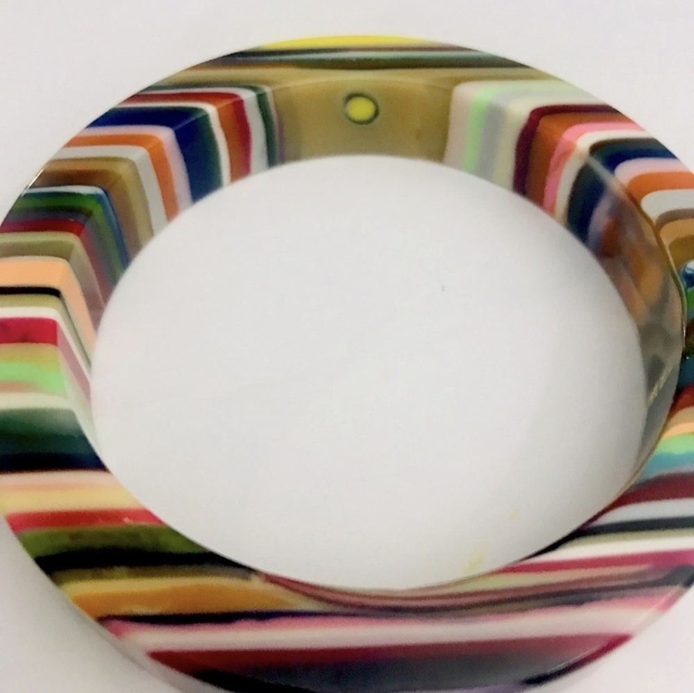 Vtg. SOBRAL Resin Bracelet Signed Brazil - Picture 7 of 7